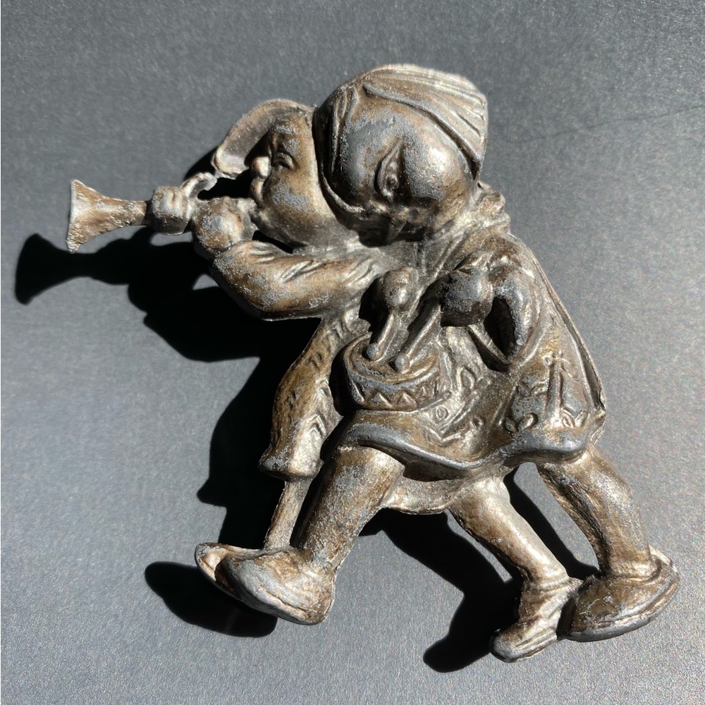 Vintage Pewter Boy w/ Horn & Girl w/ Drum pin 1940s
